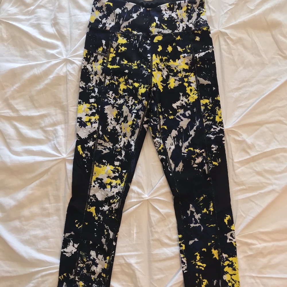DKNY Sport Leggings w/ Mesh